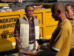 Pj Bupati Sumedang Cek Ricek Pengelolaan Sampah Pasar Inpres Sumedang