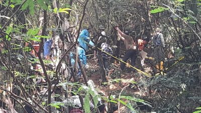Seorang Paruh Baya Asal Desa Cijambu Tanjungsari, Ditemukan Tewas Gandir di Sebuah Pohon